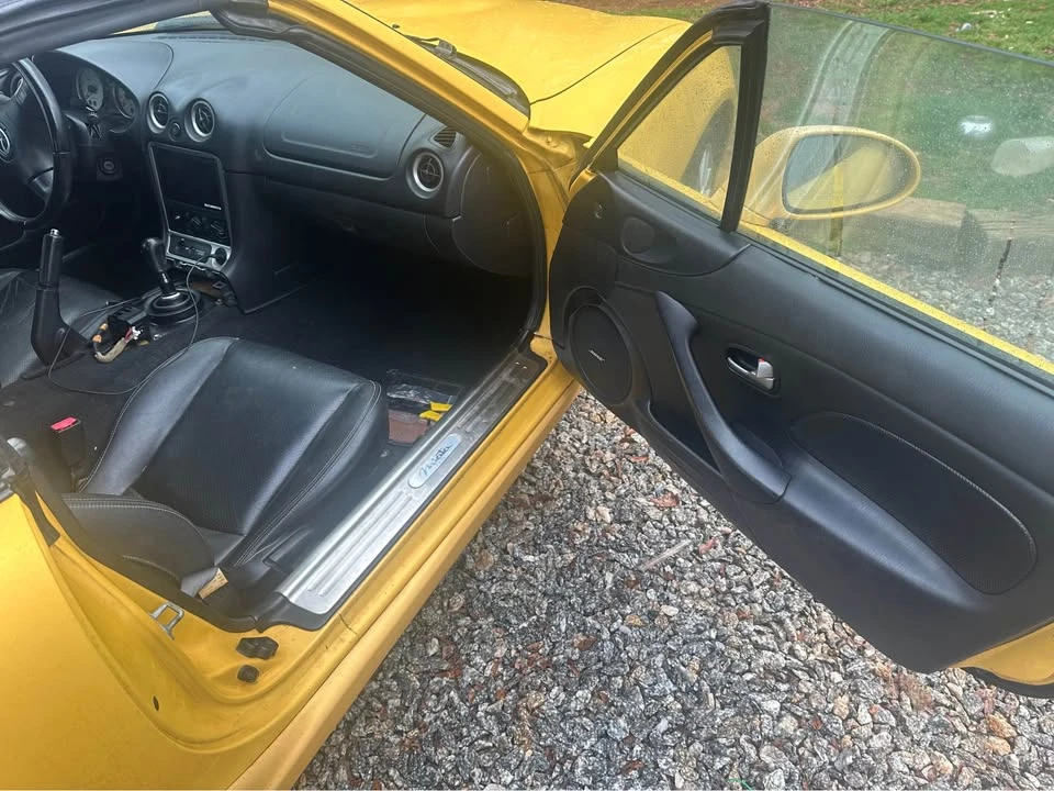 2002 Mazda NB MX-5 Miata - Image 10 of 16