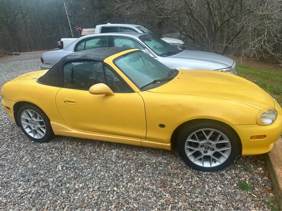 2002 Mazda NB MX-5 Miata - Image 3 of 16