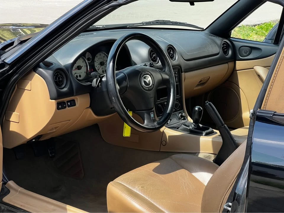 2002 Mazda NB MX-5 Miata - Image 8 of 13