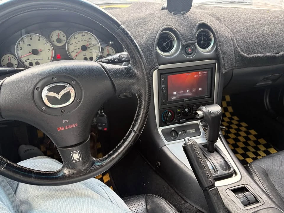 2002 Mazda NB MX-5 Miata - Image 3 of 3