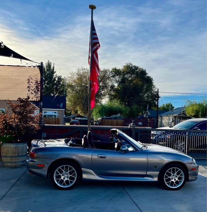 2002 Mazda NB MX-5 Miata - Image 7 of 10
