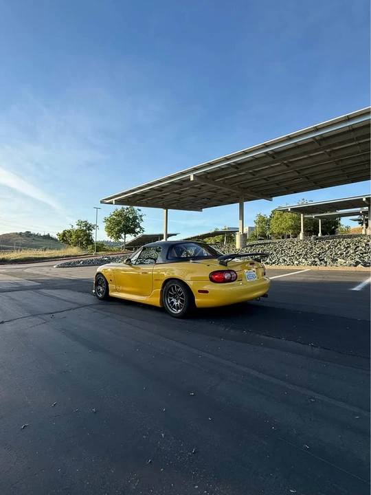 2002 Mazda NB MX-5 Miata - Image 4 of 18