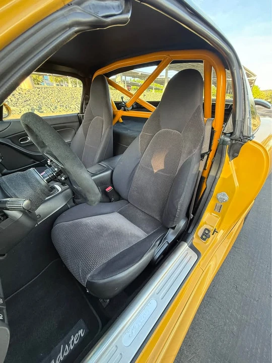 2002 Mazda NB MX-5 Miata - Image 7 of 18