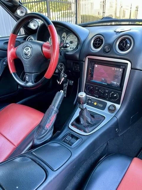 2002 Mazda NB MX-5 Miata - Image 7 of 19