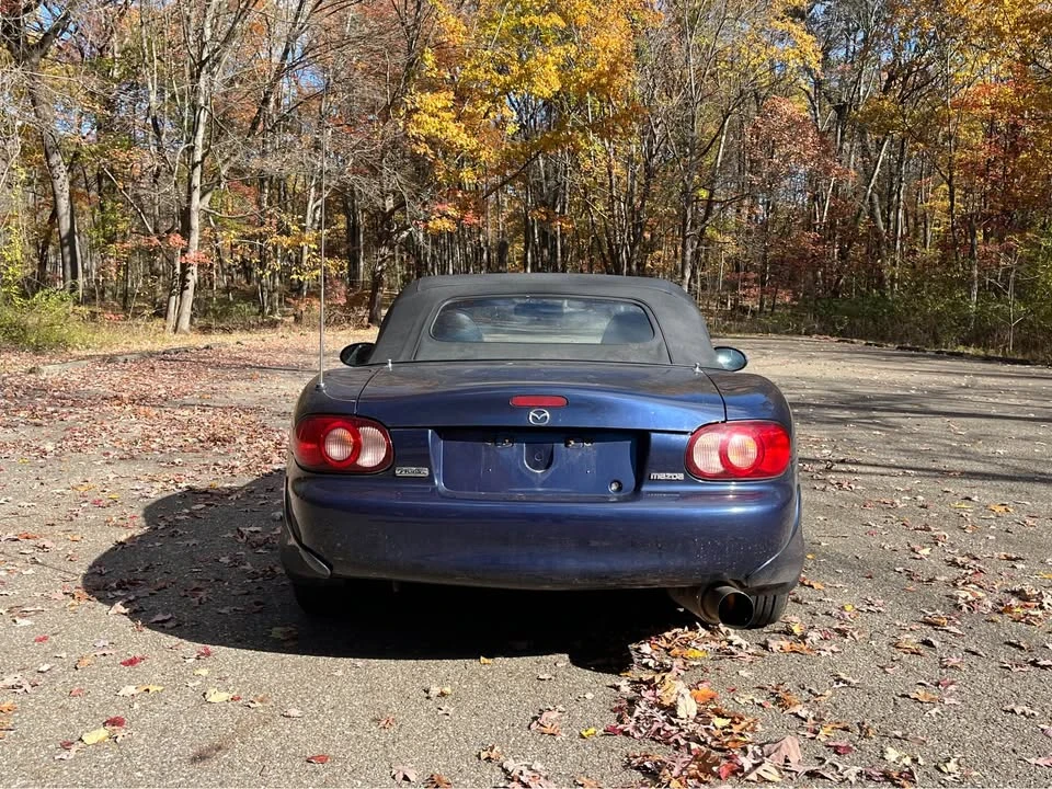 2002 Mazda NB MX-5 Miata - Image 7 of 18