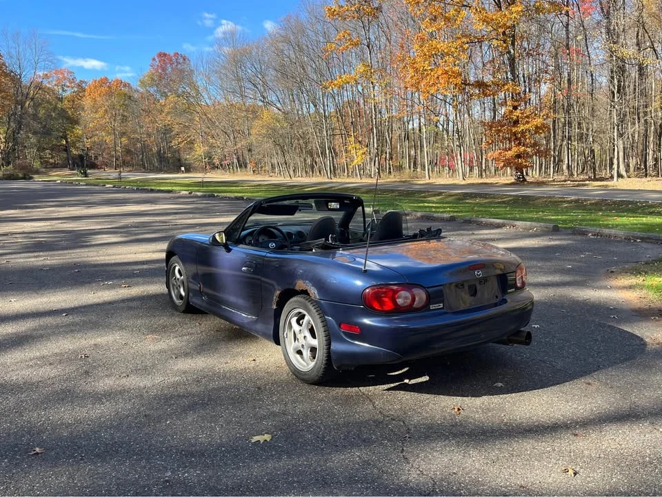 2002 Mazda NB MX-5 Miata - Image 3 of 18