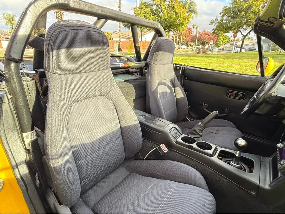 2002 Mazda NB MX-5 Miata - Image 14 of 20