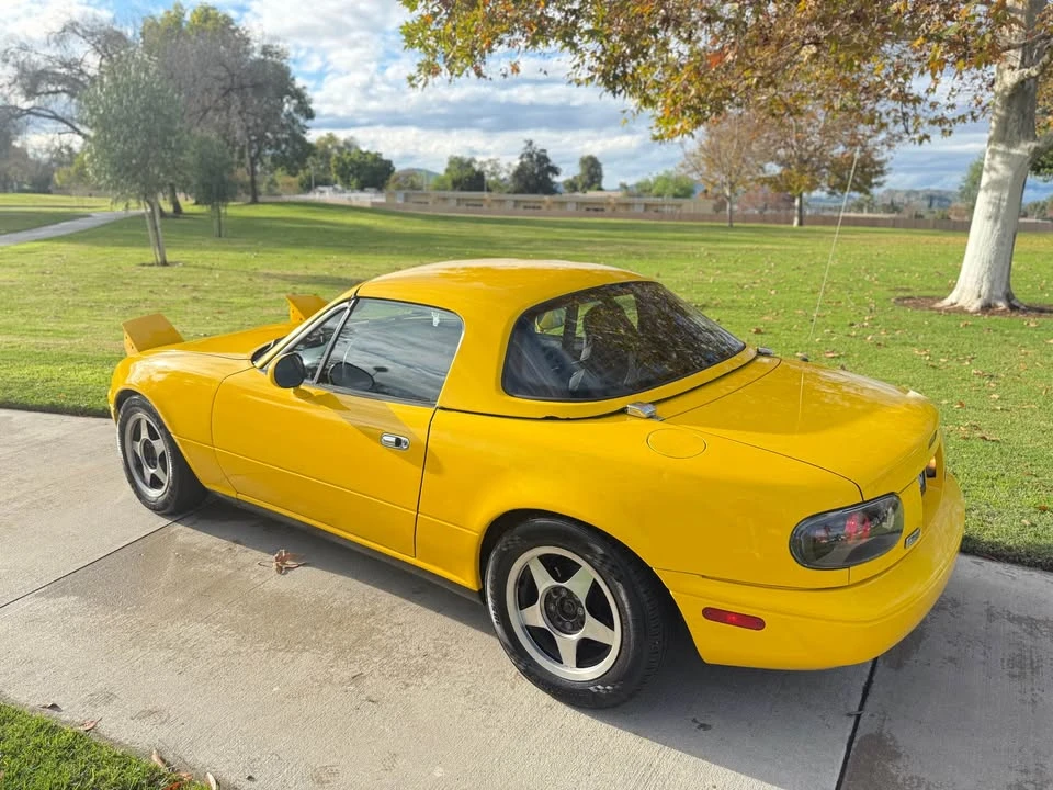 2002 Mazda NB MX-5 Miata - Image 6 of 20