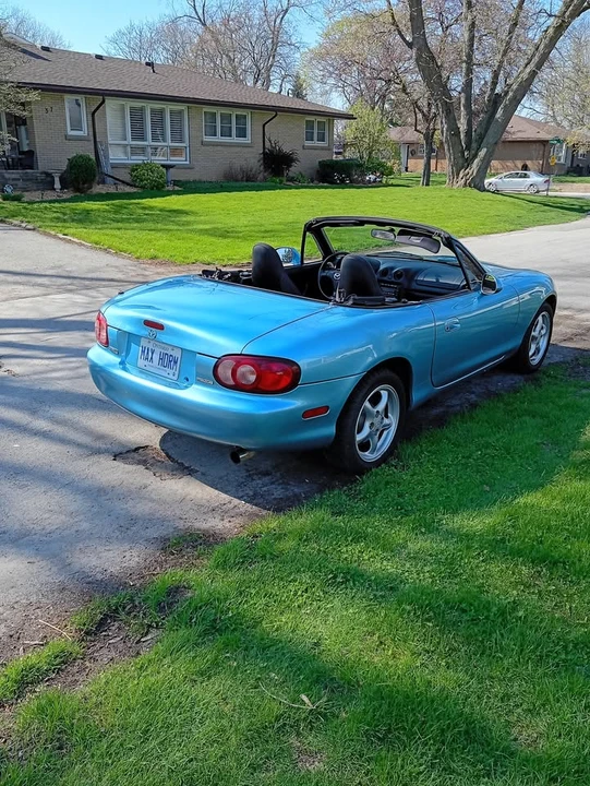 2002 Mazda NB MX-5 Miata - Image 6 of 12
