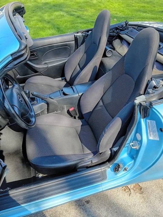 2002 Mazda NB MX-5 Miata - Image 12 of 12