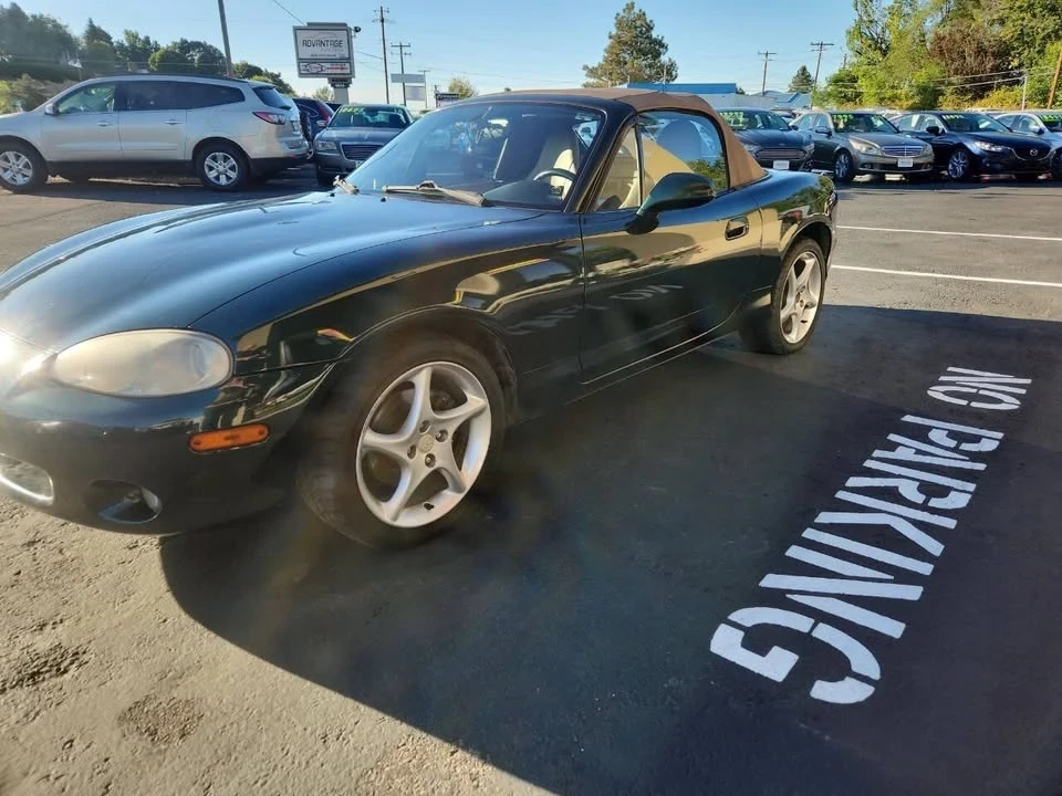 2002 Mazda NB MX-5 Miata - Image 4 of 19