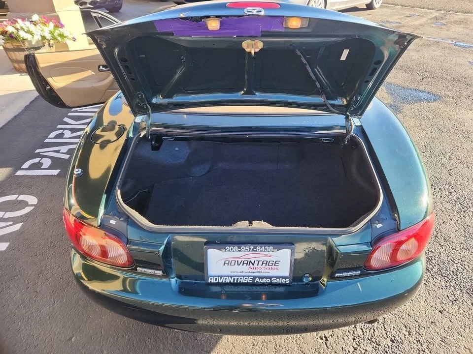 2002 Mazda NB MX-5 Miata - Image 12 of 19
