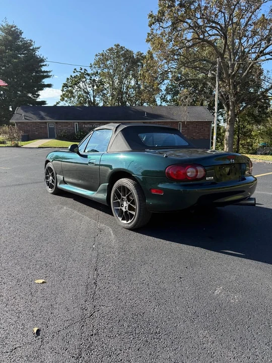 2002 Mazda NB MX-5 Miata - Image 3 of 18