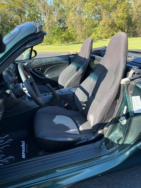2002 Mazda NB MX-5 Miata - Image 12 of 18