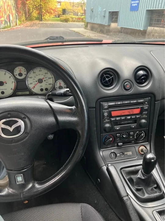 2002 Mazda NB MX-5 Miata - Image 7 of 7