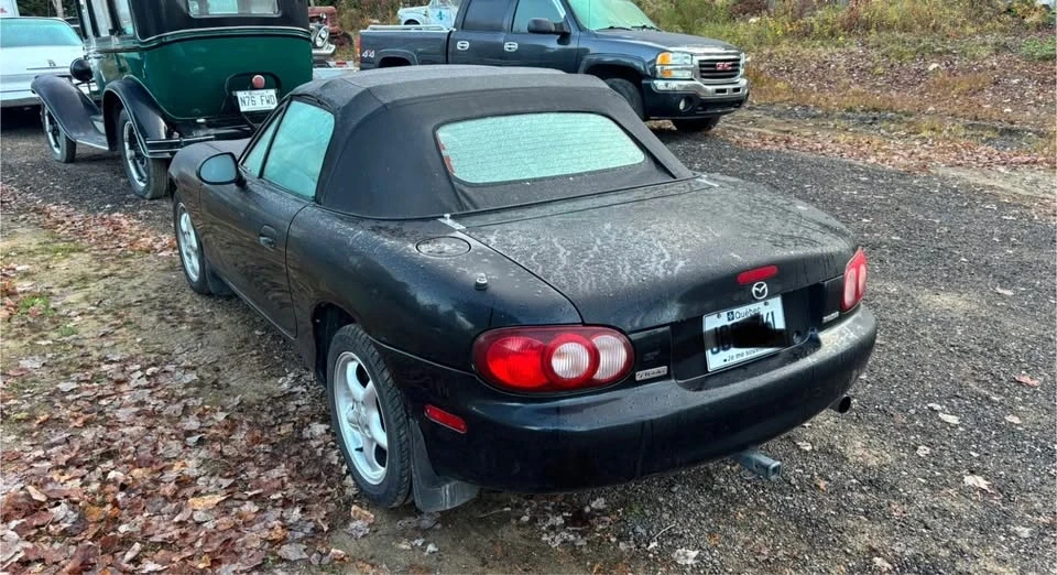 2002 Mazda NB MX-5 Miata - Image 4 of 7