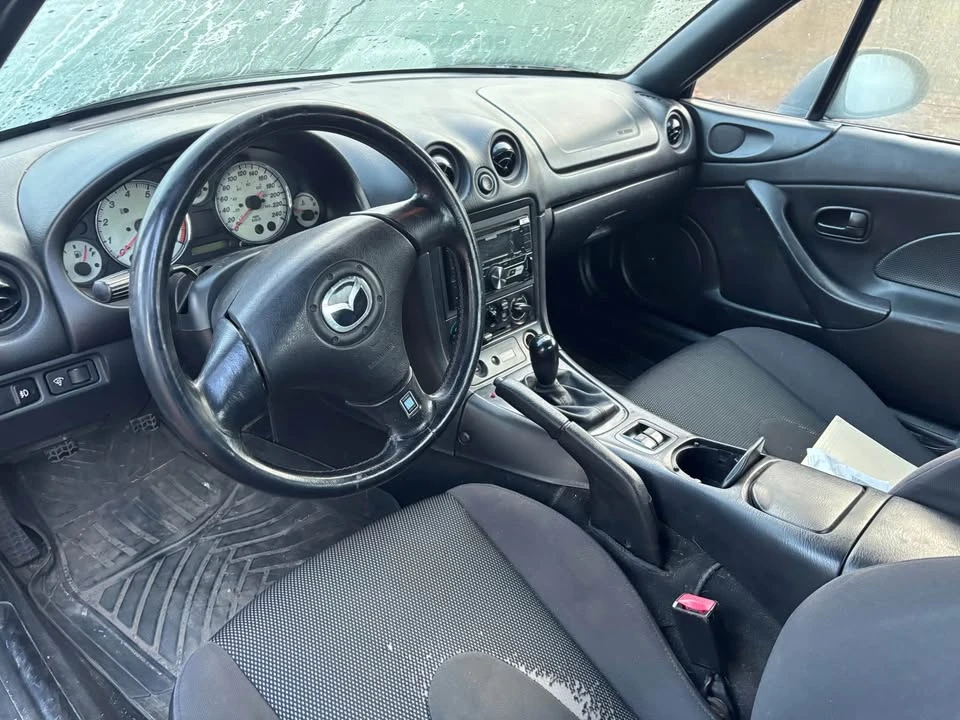 2002 Mazda NB MX-5 Miata - Image 5 of 7