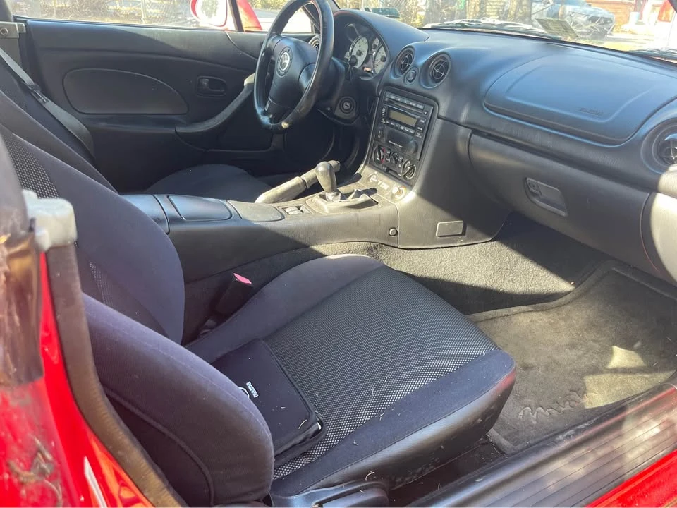 2002 Mazda NB MX-5 Miata - Image 7 of 9