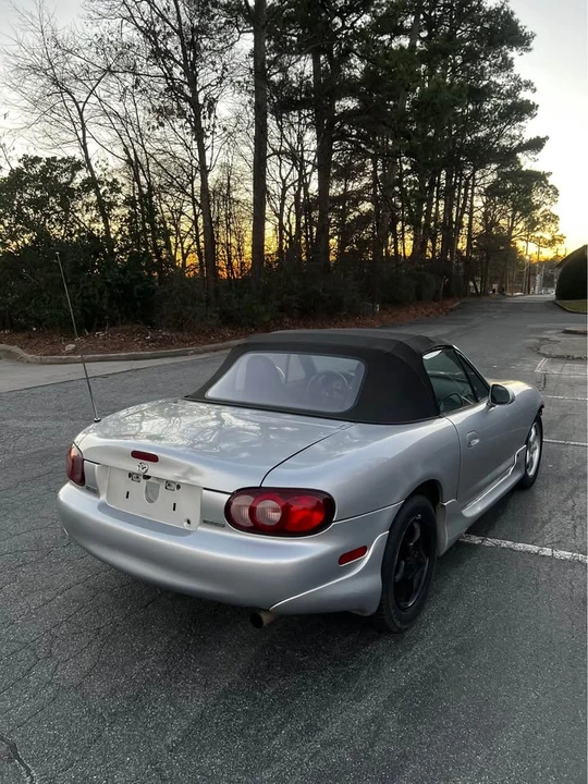 2002 Mazda NB MX-5 Miata - Image 4 of 7