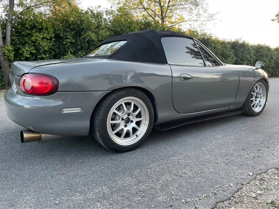 2002 Mazda NB MX-5 Miata - Image 4 of 9