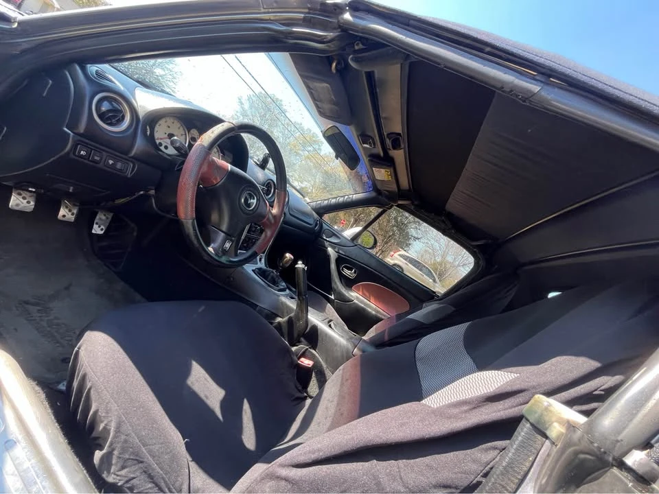 2002 Mazda NB MX-5 Miata - Image 10 of 12