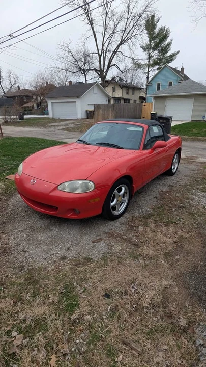 2002 Mazda NB MX-5 Miata - Image 2 of 7