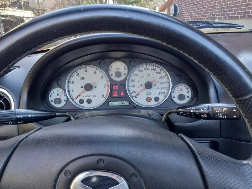 2002 Mazda NB MX-5 Miata - Image 9 of 9
