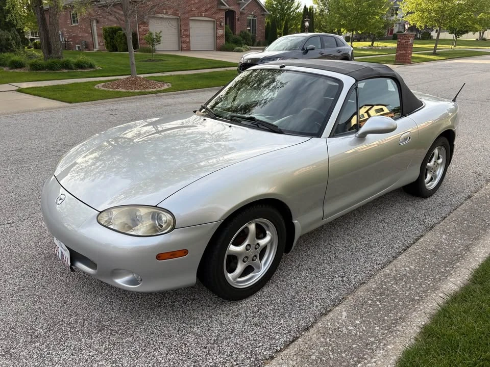 2002 Mazda NB MX-5 Miata - Image 10 of 10
