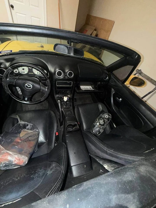2002 Mazda NB MX-5 Miata - Image 3 of 9