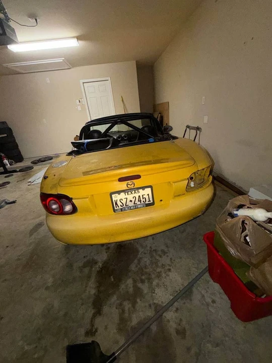 2002 Mazda NB MX-5 Miata - Image 4 of 9