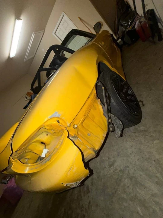 2002 Mazda NB MX-5 Miata - Image 6 of 9