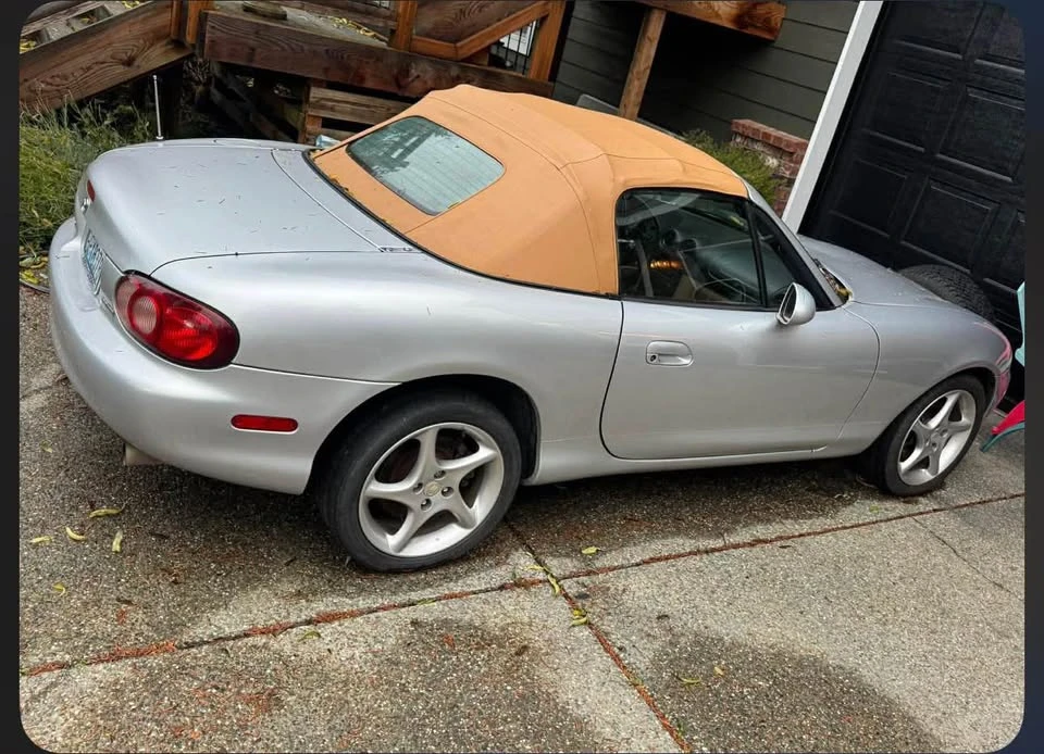 2002 Mazda NB MX-5 Miata - Image 5 of 6
