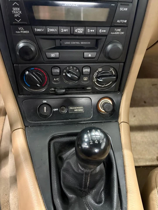 2002 Mazda NB MX-5 Miata - Image 7 of 11