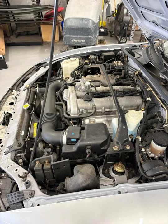 2002 Mazda NB MX-5 Miata - Image 10 of 11