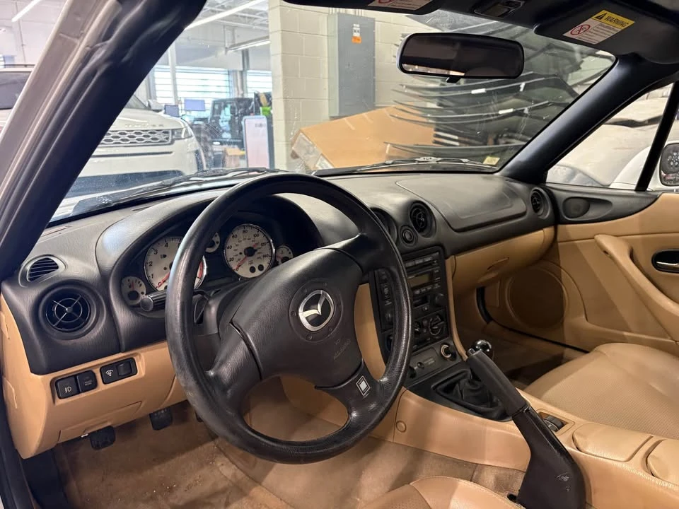 2002 Mazda NB MX-5 Miata - Image 6 of 11