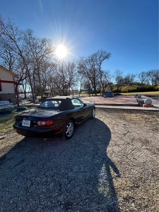 2002 Mazda NB MX-5 Miata - Image 2 of 7