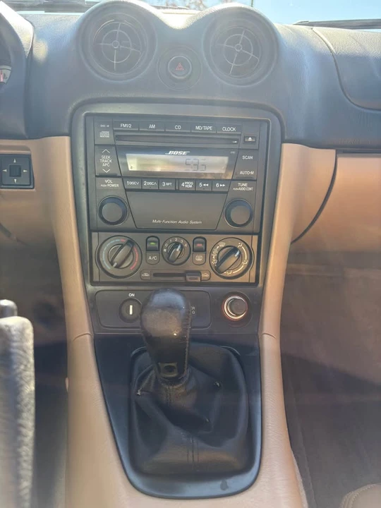 2002 Mazda NB MX-5 Miata - Image 17 of 19