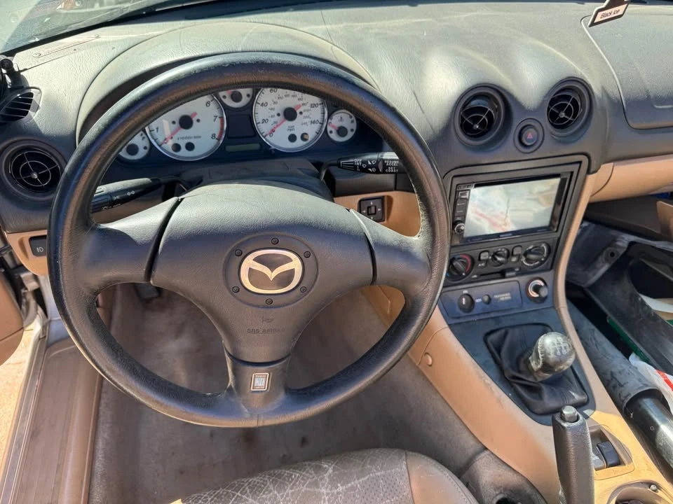 2002 Mazda NB MX-5 Miata - Image 3 of 3