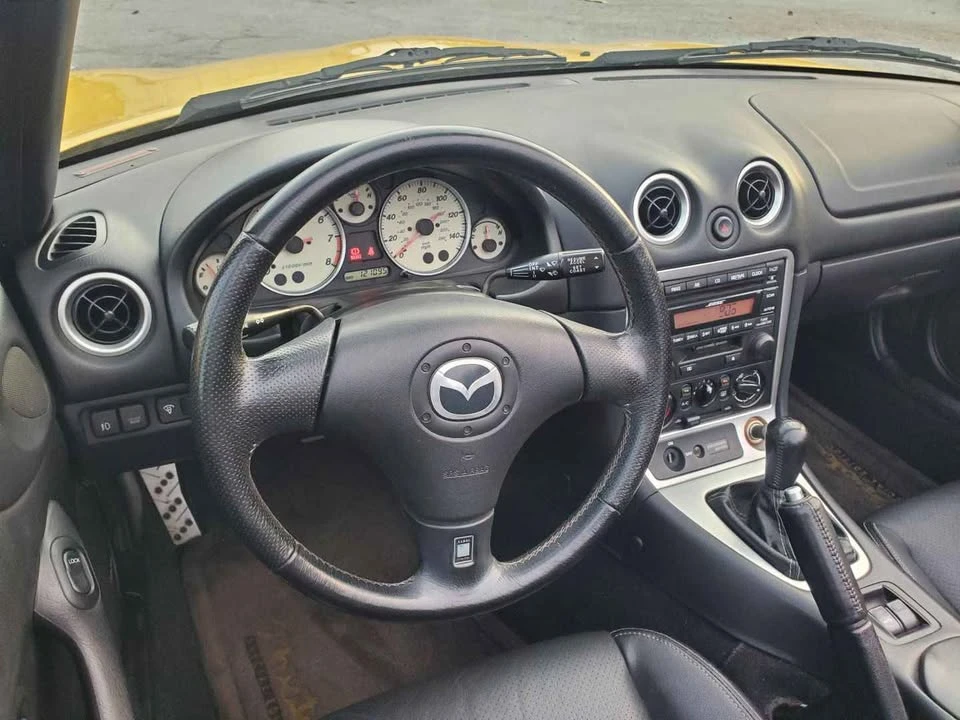 2002 Mazda NB MX-5 Miata - Image 6 of 13