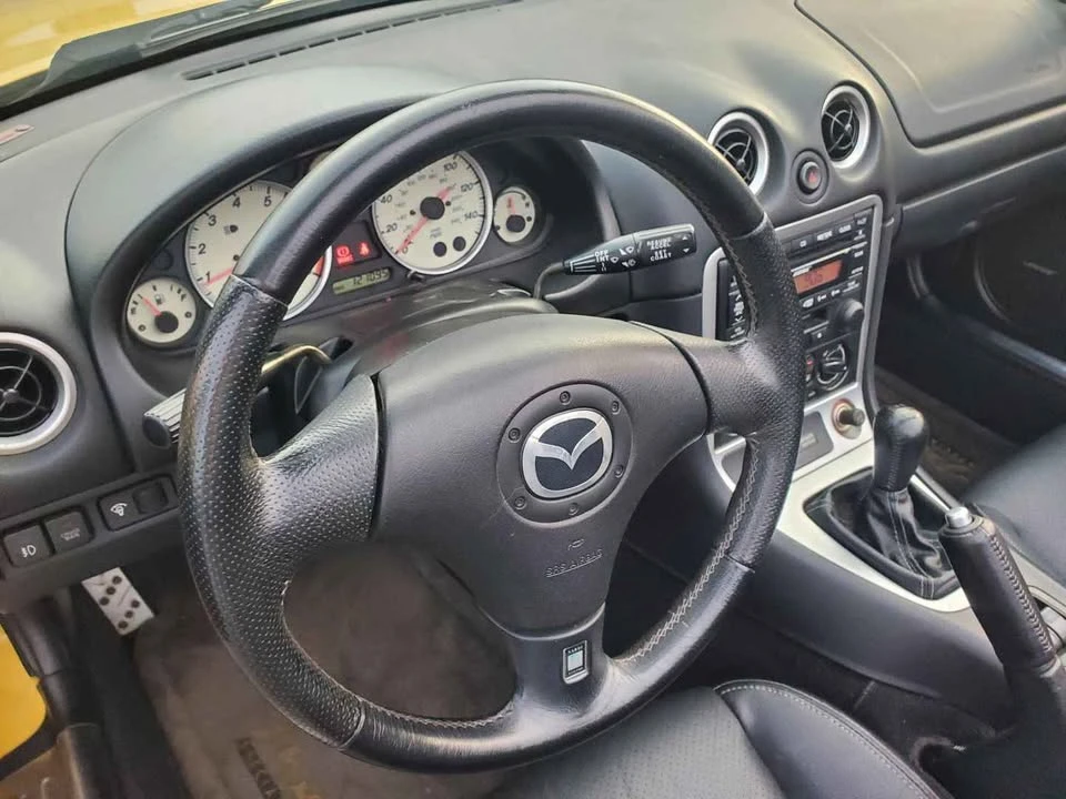 2002 Mazda NB MX-5 Miata - Image 9 of 13