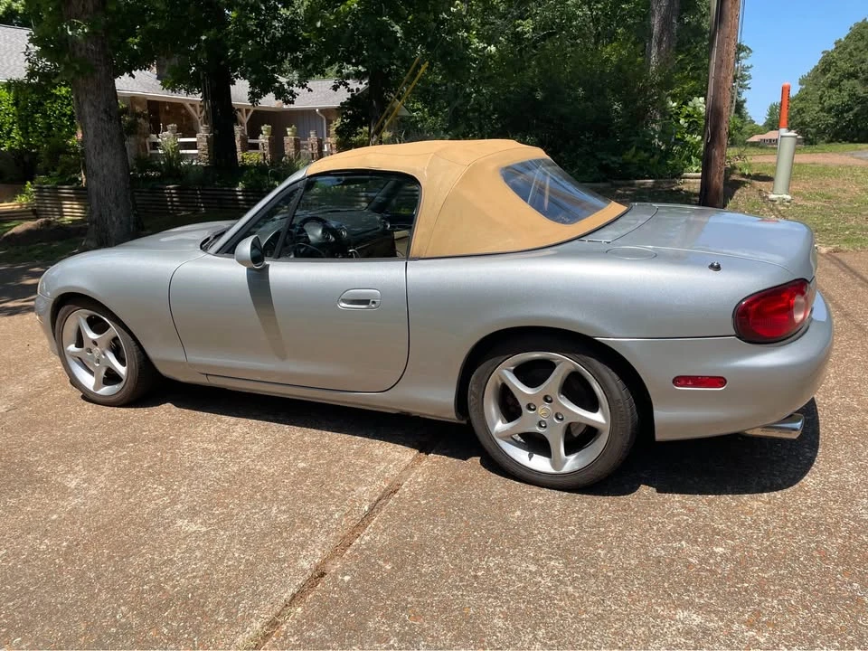 2002 Mazda NB MX-5 Miata - Image 3 of 6