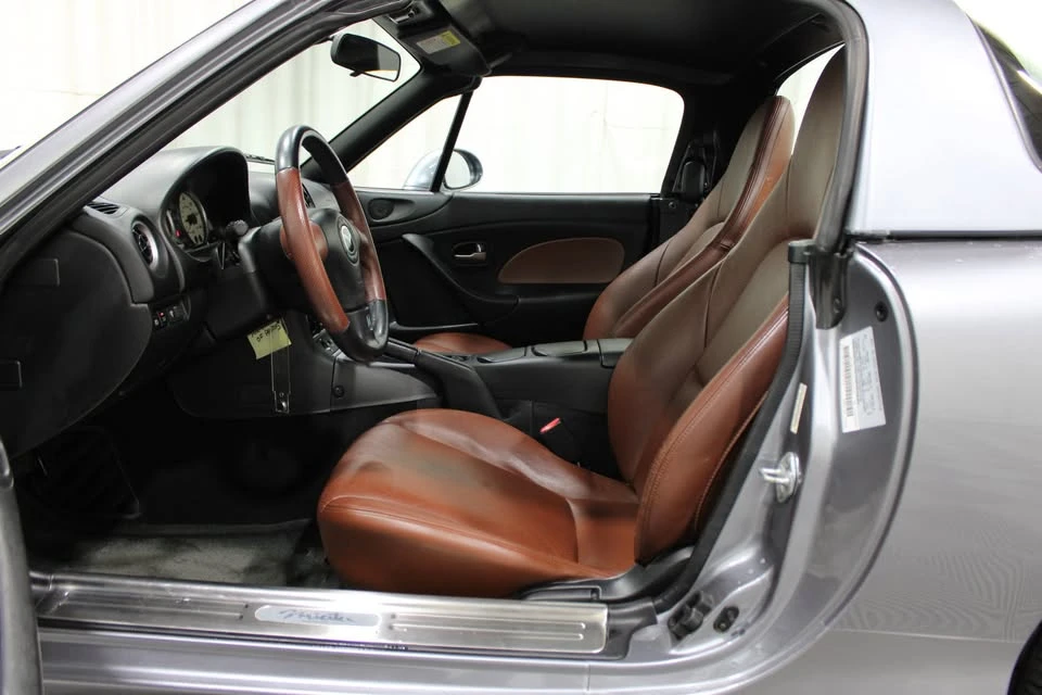 2002 Mazda NB MX-5 Miata - Image 10 of 18