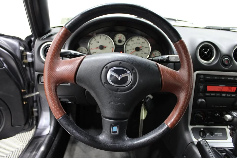 2002 Mazda NB MX-5 Miata - Image 9 of 18