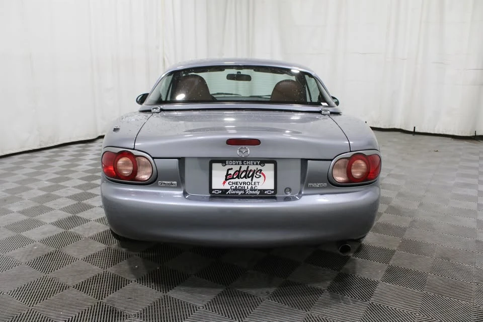 2002 Mazda NB MX-5 Miata - Image 4 of 18