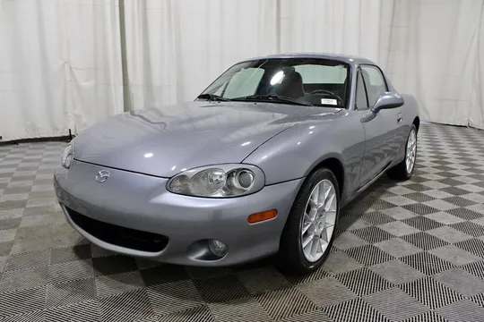 2002 Mazda MX-5 Miata SE