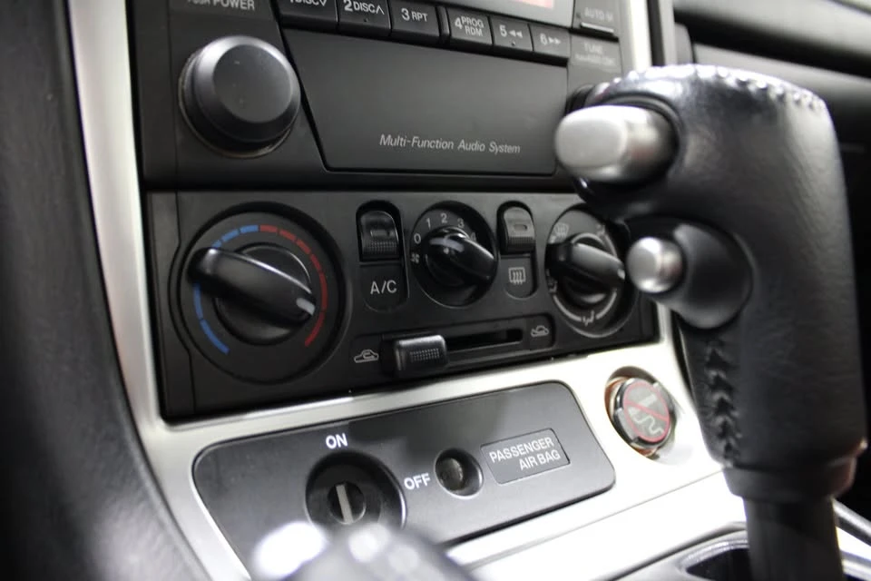 2002 Mazda NB MX-5 Miata - Image 16 of 18