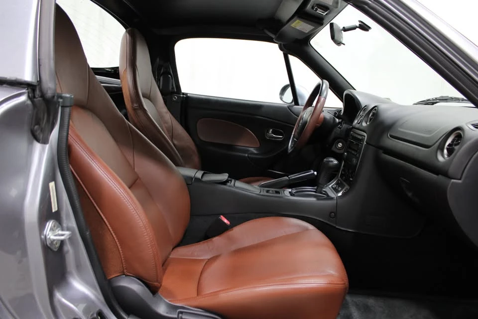 2002 Mazda NB MX-5 Miata - Image 11 of 18
