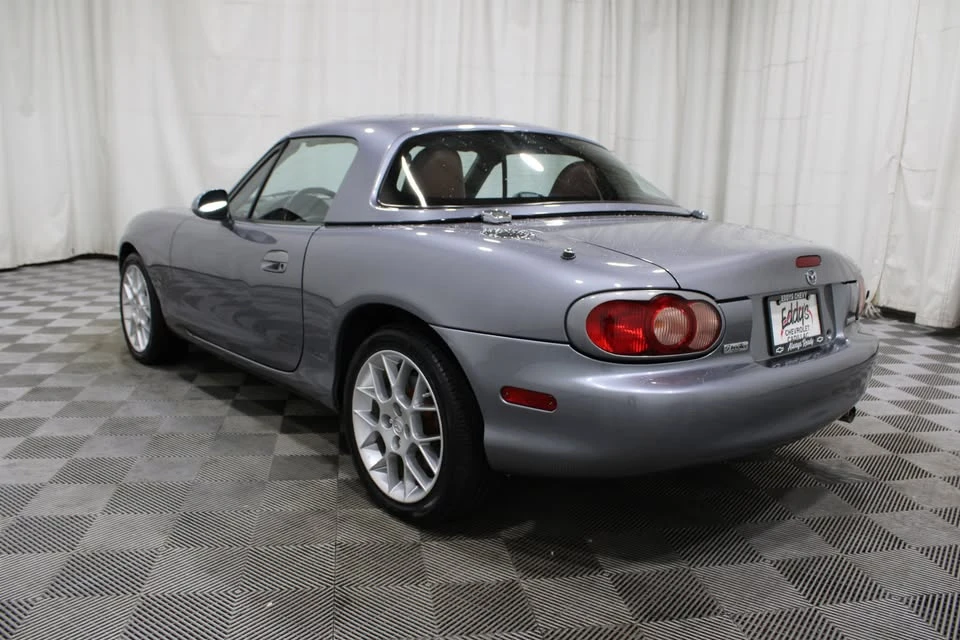 2002 Mazda NB MX-5 Miata - Image 5 of 18