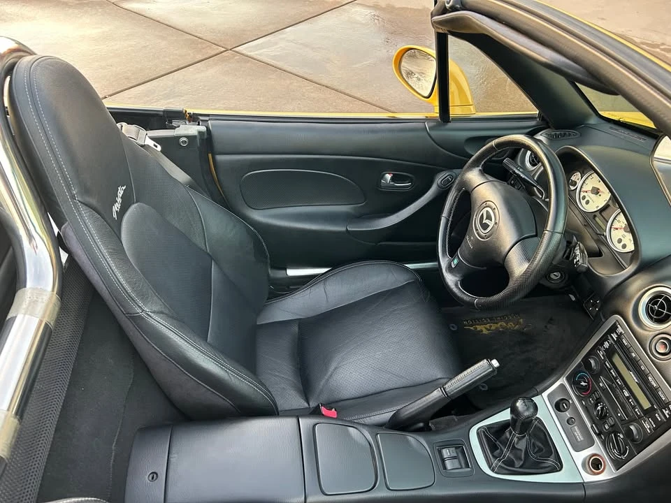 2002 Mazda NB MX-5 Miata - Image 13 of 20