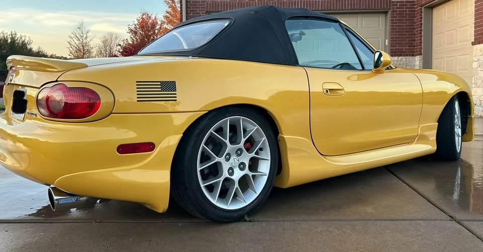 2002 Mazda NB MX-5 Miata - Image 7 of 20